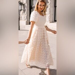 Ivy City Co Cream Maxi Dress